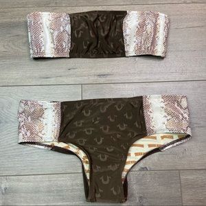 TRUE RELIGION Snakeskin Horseshoe Bandeau Bikini S